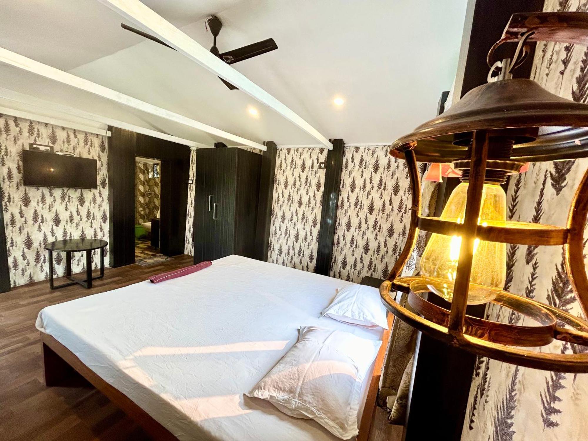 Palli Bangla Resort, Near Ruby Hospital, Anandapur Calcutta Exterior foto